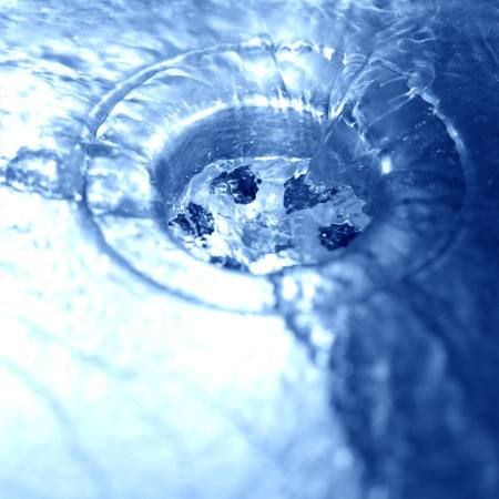 voda, kanalizace, umyvadlo Tommy Maenhout - Dreamstime