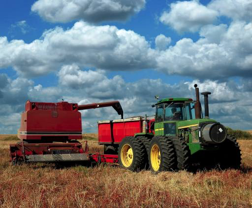 traktor, oblohy, zataženo, terénu Lorraine Swanson (Pixart)