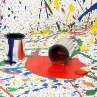 barvy, barvy, vědro, kbelíky, červená, rozlít Photoeuphoria - Dreamstime
