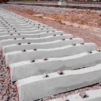 beton, stopa, stopy, vlak Ratina Thongteeka (Frameangel)